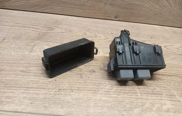 Lexus GS 300 350 430 450H Fuse box set 8266230650