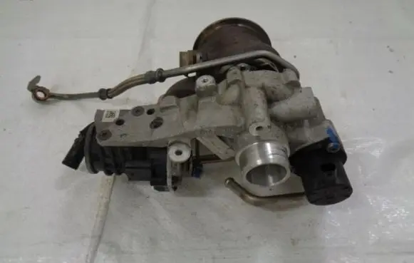Citroen C5 Aircross Turbo 9825982080