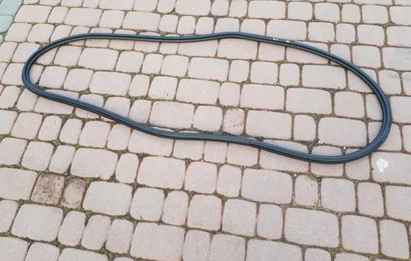 Audi A3 S3 8V Front door rubber seal 