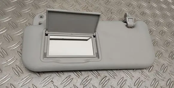 Toyota Yaris Sun visor
