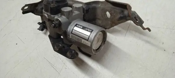 Toyota Prius (XW20) Master brake cylinder 4727047010