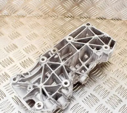 BMW 3 E90 E91 Other engine bay part 8506863