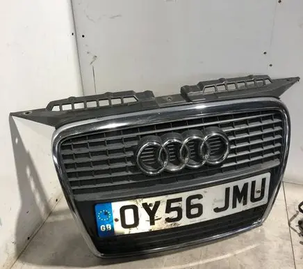 Audi A3 S3 A3 Sportback 8P Front bumper upper radiator grill 8P4853651