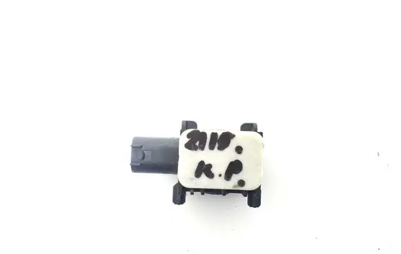 Mercedes-Benz S W221 Airbag deployment crash/impact sensor A0038202926