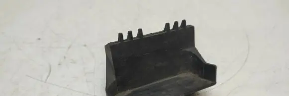 BMW 7 E38 Radiator mount bracket 17111737707
