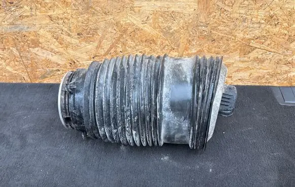 Mercedes-Benz EQC Rear air suspension bag/shock absorber A2053200225 0102243201