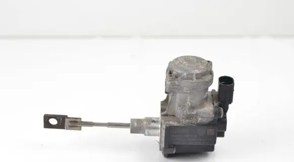 Volkswagen PASSAT B8 Turbo 04E145725AK 70595674 EWG0038