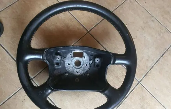 Volkswagen Sharan Steering wheel 7M3419091AR 7M3413091AQ