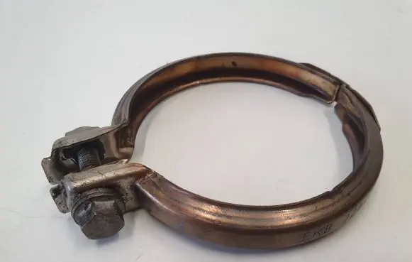 BMW 4 F32 F33 Muffler pipe connector clamp 7620508