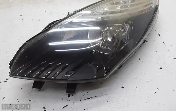 Renault Scenic RX Headlight/headlamp 89902928