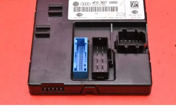 Audi A6 Allroad C6 Comfort/convenience module 4F0907289G