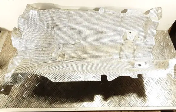 Volvo S60 Exhaust heat shield 32260445