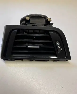 BMW 3 F30 F35 F31 Dash center air vent grill 9218550