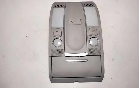 Audi A6 S6 C6 4F Front seat light 4F0947135BQ 18550346
