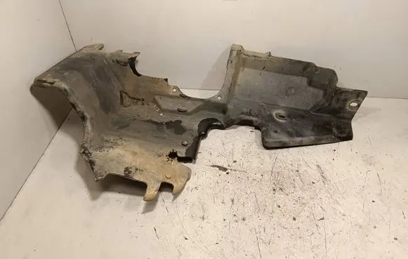 Nissan Navara D40 Intercooler air guide/duct channel F97227A07