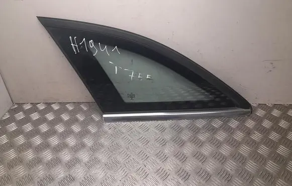 Mercedes-Benz C AMG W205 Rear side window A2056700912
