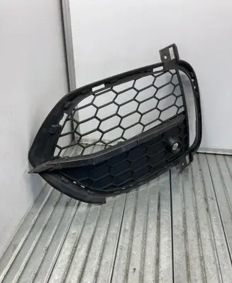 BMW X5 F15 Front bumper lower grill 8053884