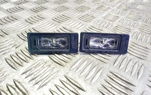 Volkswagen PASSAT B8 Number plate light 5NA943021 19069253