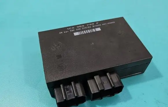 Volkswagen New Beetle Central body control module 1C0959799F IMPRK1547372