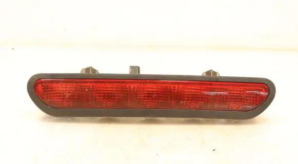 Fiat Tipo Third/center stoplight