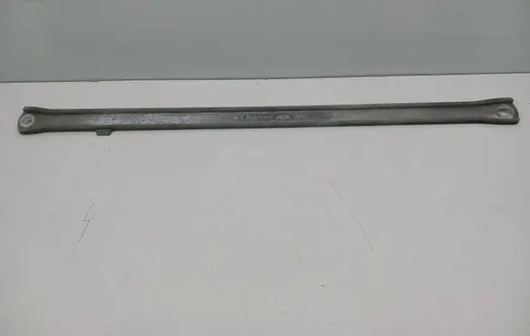Mercedes-Benz CLS C218 X218 Radiator support slam panel bracket 2125240147
