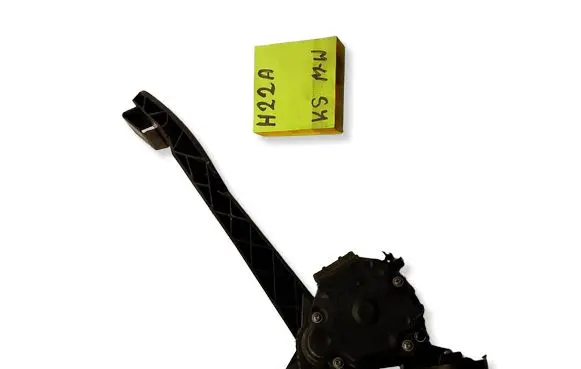 Volvo S80 Accelerator throttle pedal 6465982256