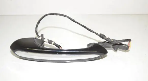 BMW 5 G30 G31 Rear door exterior handle 7443060 8492182 51218492182