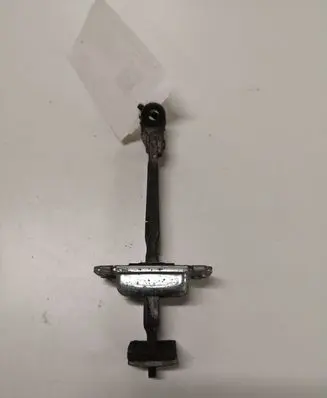 KIA Sportage Front door check strap stopper
