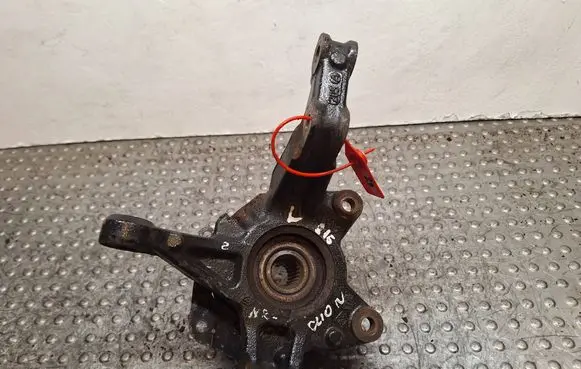 Renault Clio IV Front wheel hub spindle knuckle S14461815 400158668R