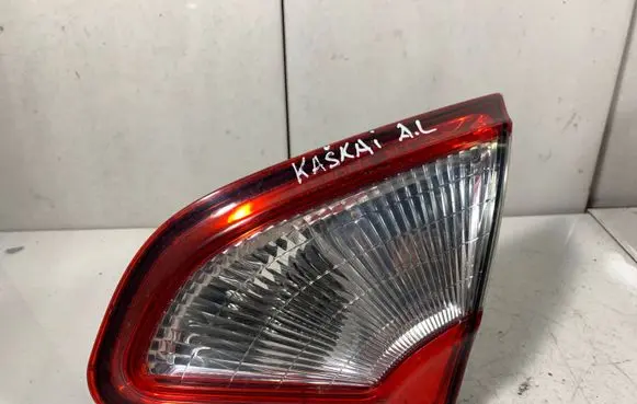 Nissan Qashqai Tailgate rear/tail lights 89503209
