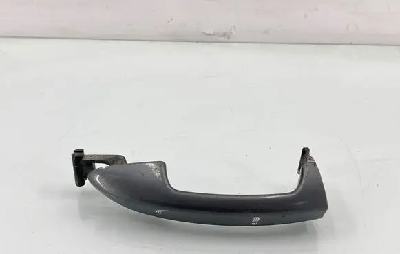 Volkswagen PASSAT B6 Front door exterior handle 3C0837209
