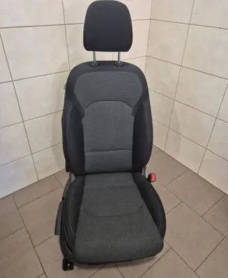 Hyundai i30 Front passenger seat 