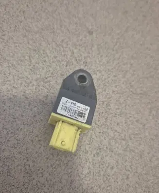 Hyundai i40 Airbag deployment crash/impact sensor 959203Z100
