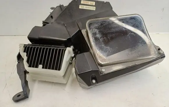 Toyota Prius (XW30) Screen/display/small screen 8310847010
