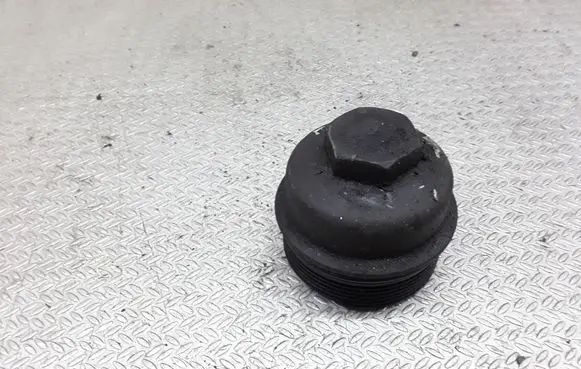 Opel Astra G Oil filter cover 6740217339