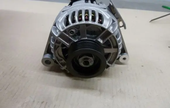 Toyota Camry Generator/alternator 0124315058
