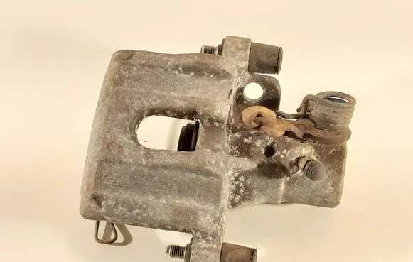 Mazda 3 II Rear brake caliper