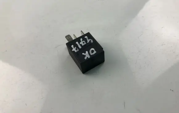 Nissan Primera Other relay A0025428419