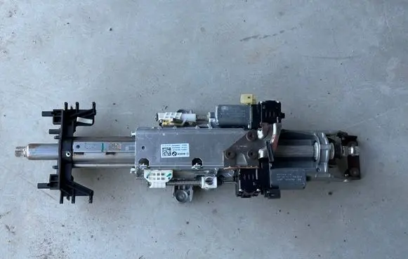 BMW 5 G30 G31 Steering wheel axle 7045956102