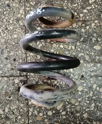 Volkswagen Transporter - Caravelle T5 Rear coil spring
