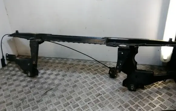 BMW X5 E53 Top upper radiator support slam panel