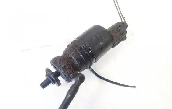 Audi A4 S4 B6 8E 8H Windscreen/windshield washer pump