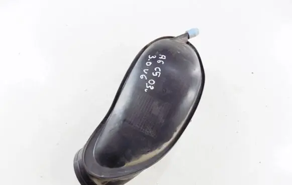 Audi A6 S6 C5 4B Air intake duct part 06C133354G 06C133911B