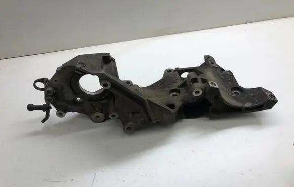 Volkswagen PASSAT B6 Generator/alternator bracket 03L903143D