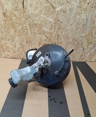 Opel Corsa D Brake booster 13317576 0204051133