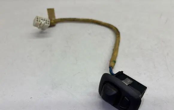 Volvo S70 V70 V70 XC Wing mirror switch 9148959