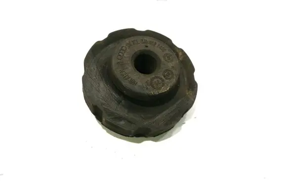 Audi Q5 SQ5 Rear coil spring rubber mount 8K0512149C
