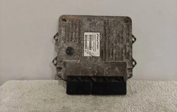 Fiat Grande Punto Engine control unit/module 51796241 7160001906 64BVD352H