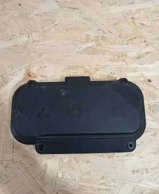 BMW 7 F01 F02 F03 F04 Fuse box cover 7555179 586509