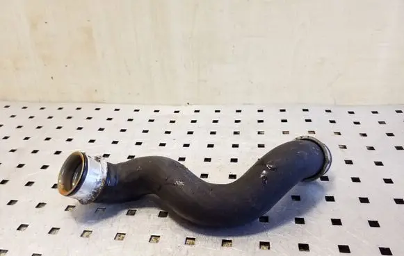 Mercedes-Benz C W204 Engine coolant pipe/hose